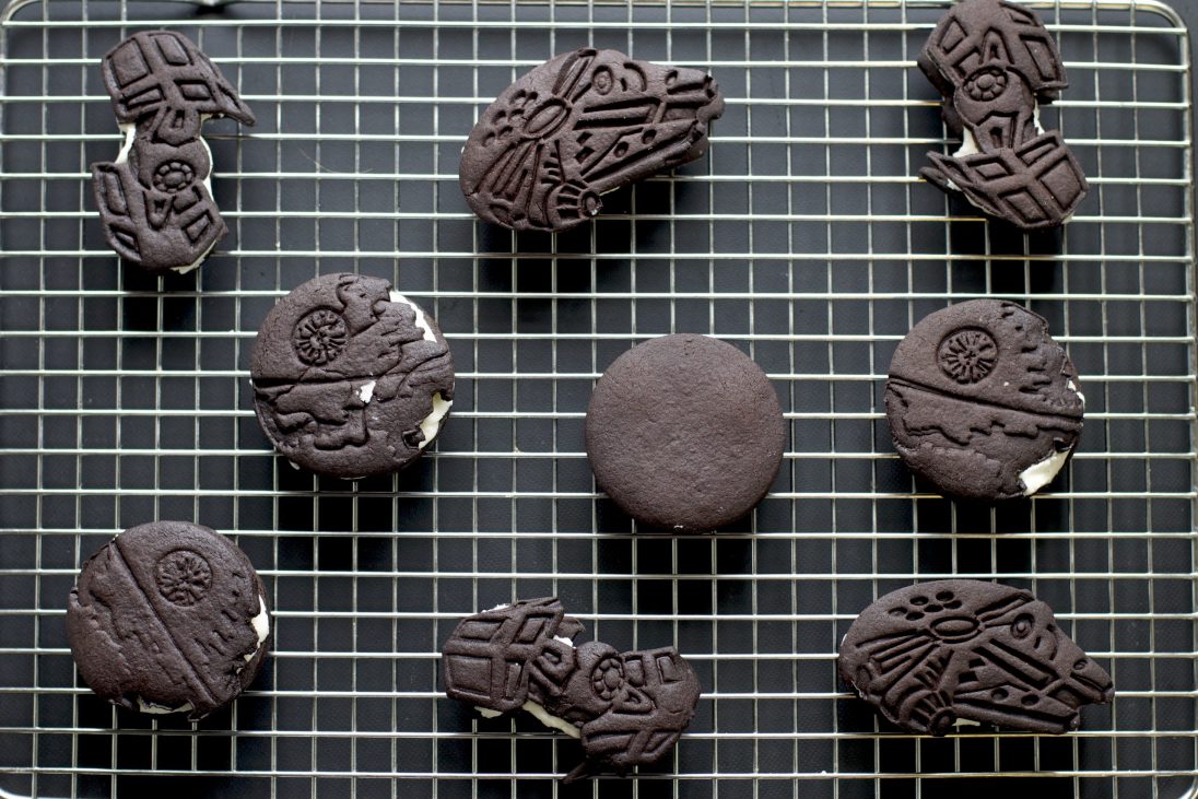 Homemade oreo cookies